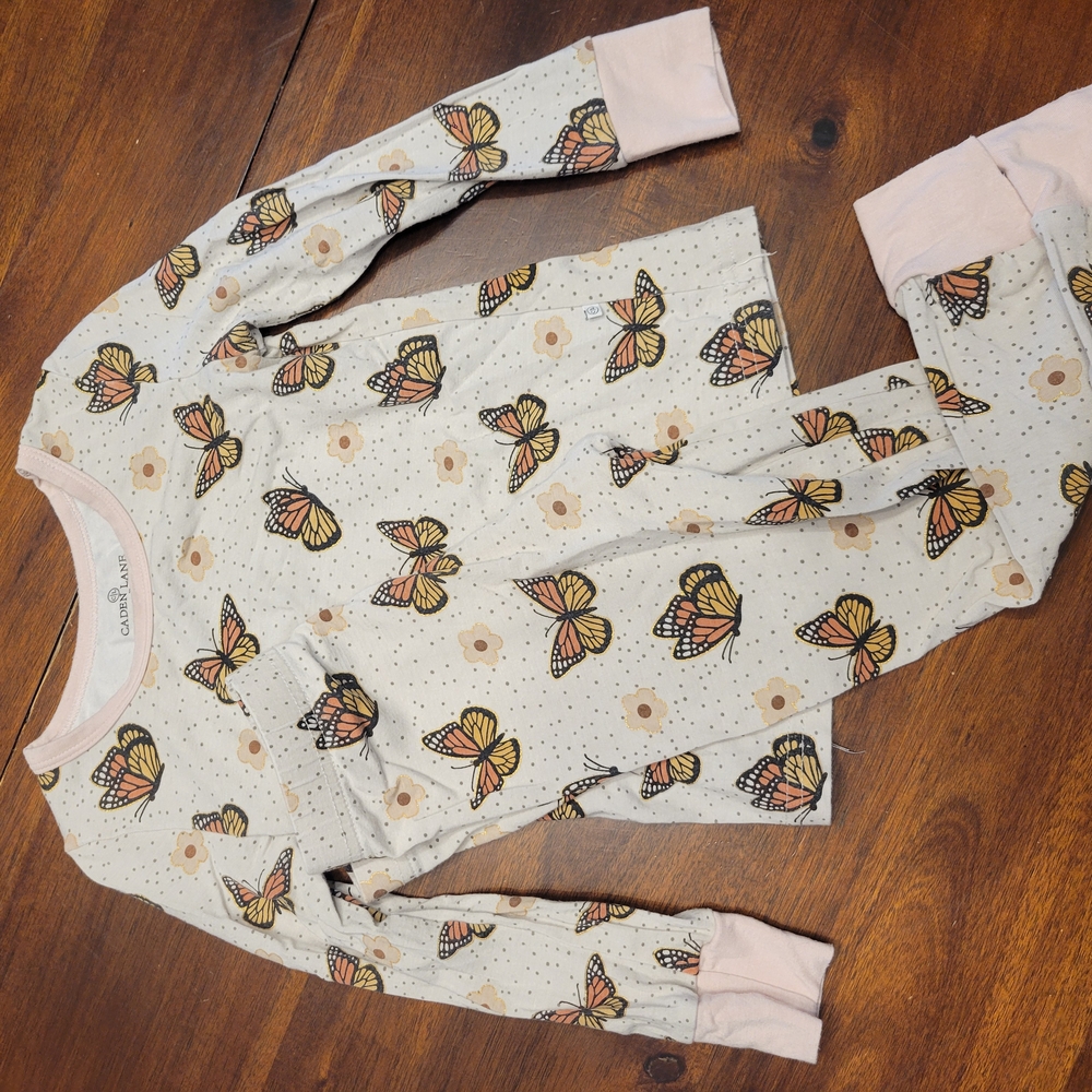 Caden Lane Pajama Set